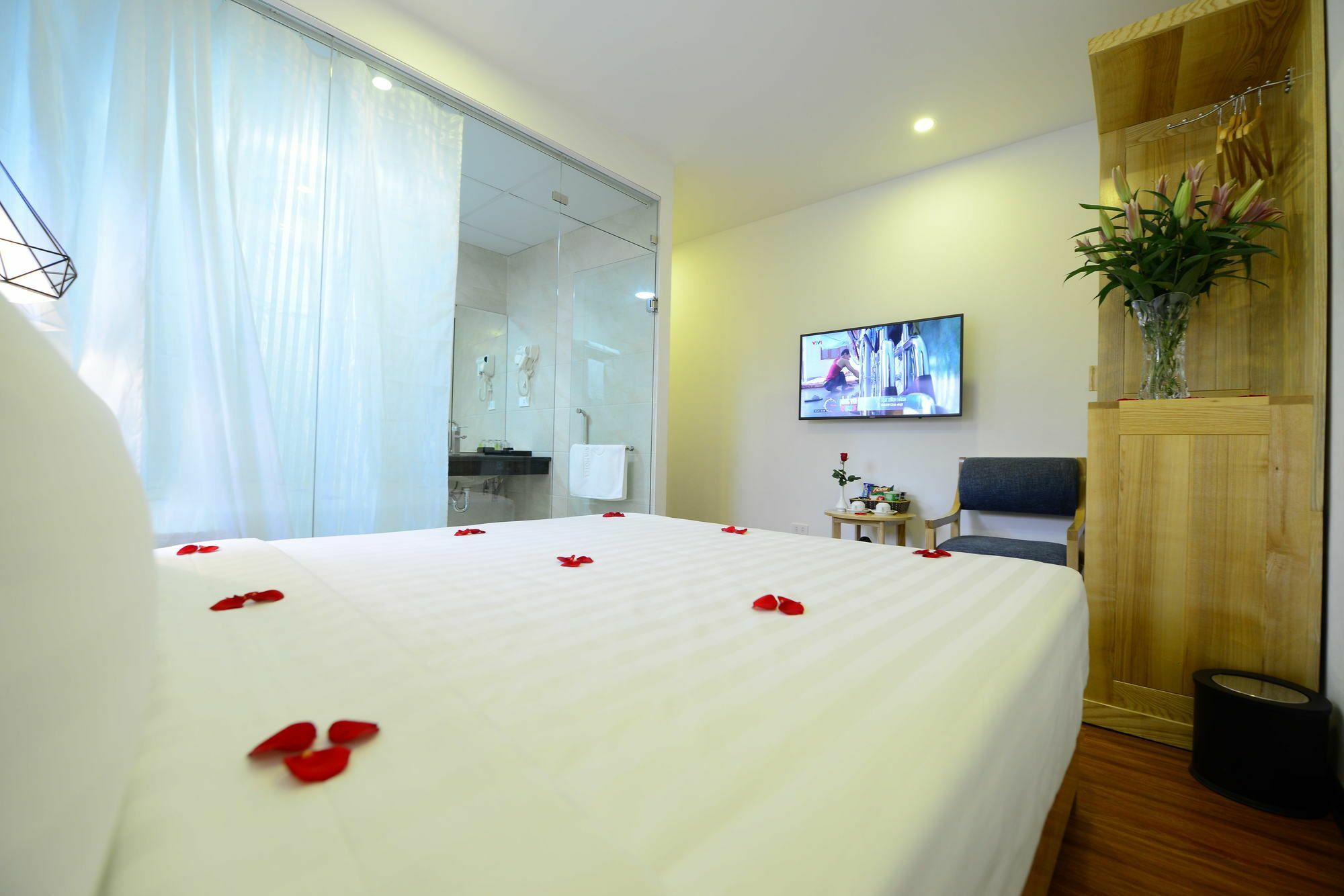 Blue Hanoi Inn Luxury Hotel Esterno foto